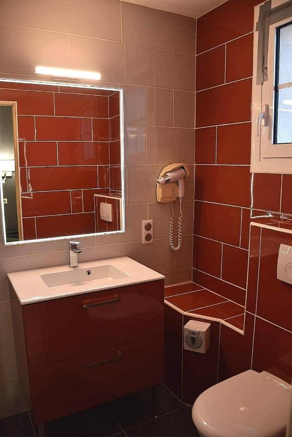 Logis Hotel Restaurant Spa Les Balcons De L'Esperance Limeuil Eksteriør billede
